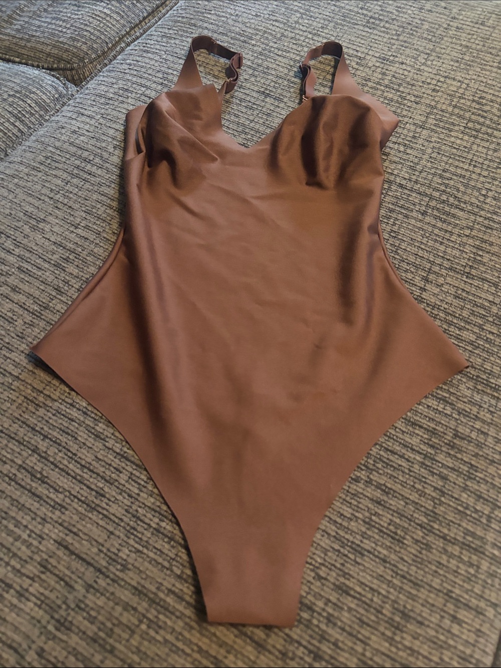 Skims body plunge bodysuit